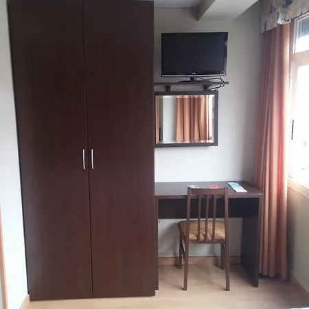 Hotel Náutico *