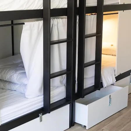 Nautico Отель Виго