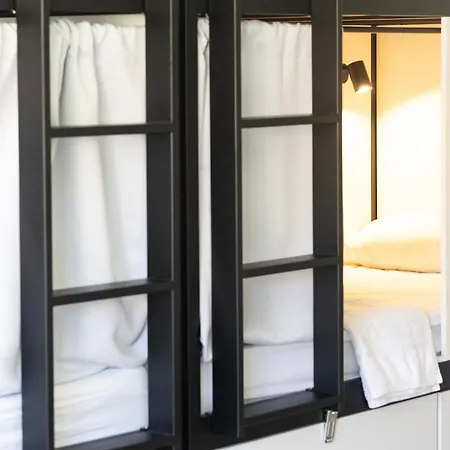 Nautico Отель Виго