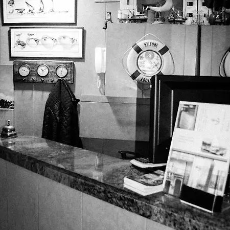 Nautico Отель *